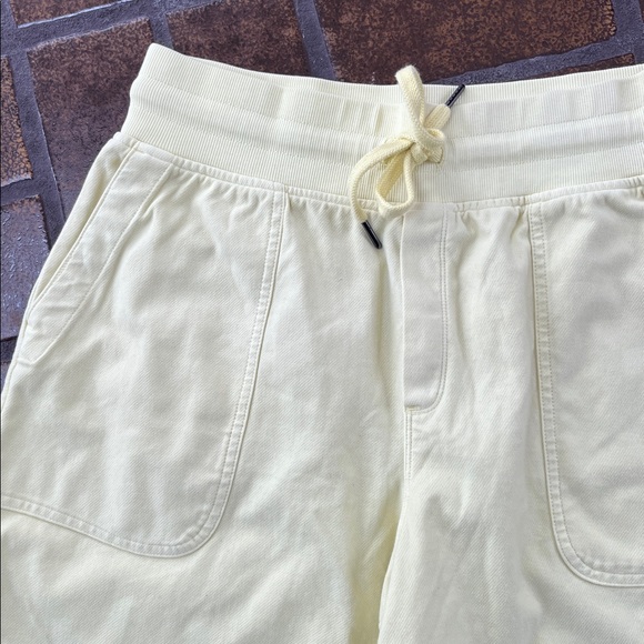 Athleta Yellow High Waisted Farallon Midi Short - Picture 6 of 16